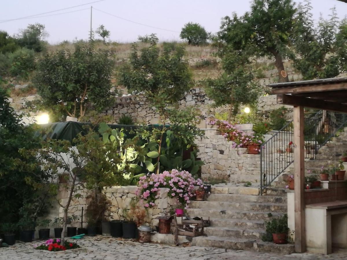 La Pietra Villa Chiaramonte Gulfi Bagian luar foto