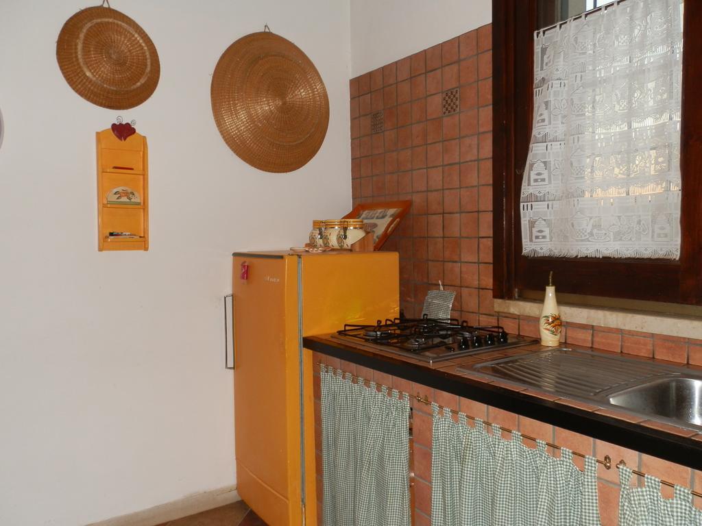 La Pietra Villa Chiaramonte Gulfi Ruang foto