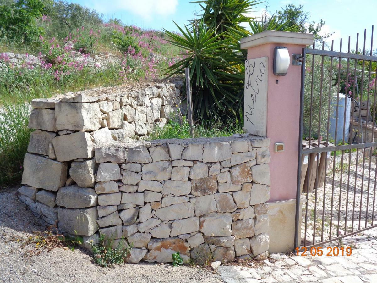 La Pietra Villa Chiaramonte Gulfi Bagian luar foto